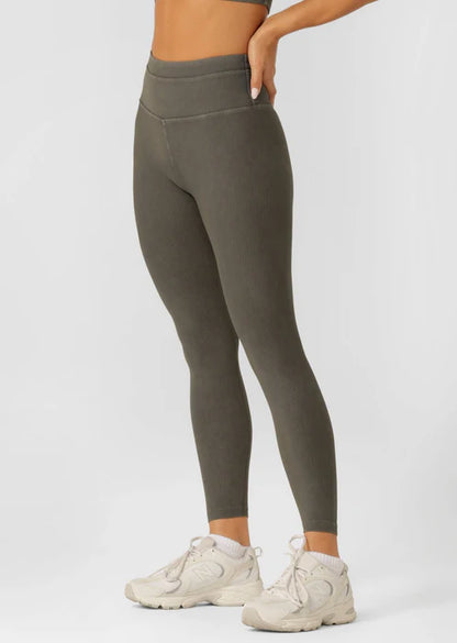 Perform Washed Rib Ankle Biter Leggings