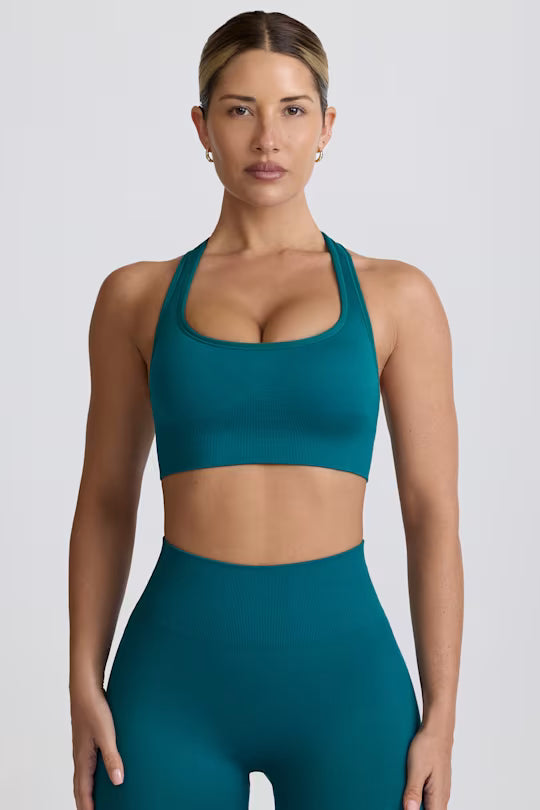 Super Sculpt Seamless T-Back Sports Bra in Black