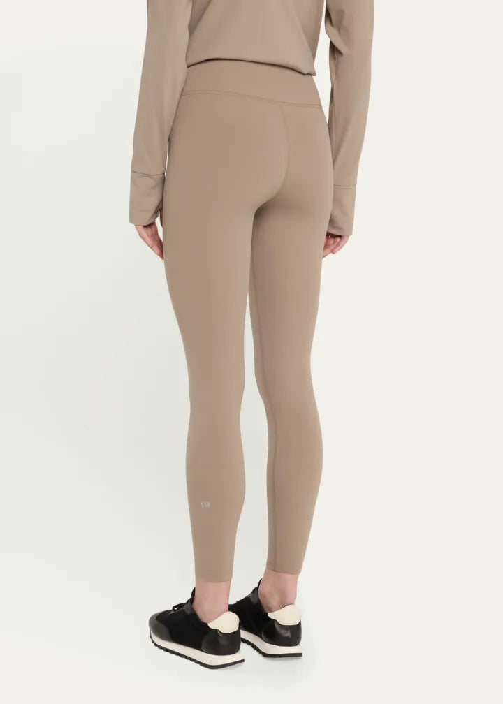 Airweight Super High Waist 7/8 Leggings