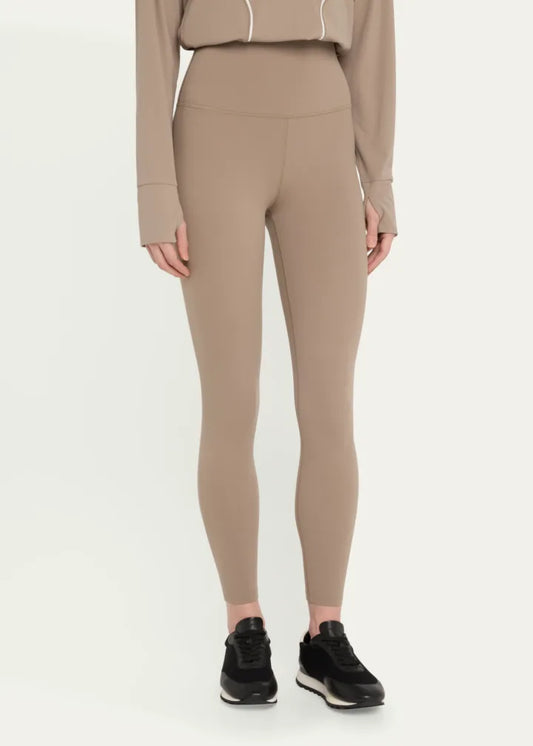Airweight Super High Waist 7/8 Leggings